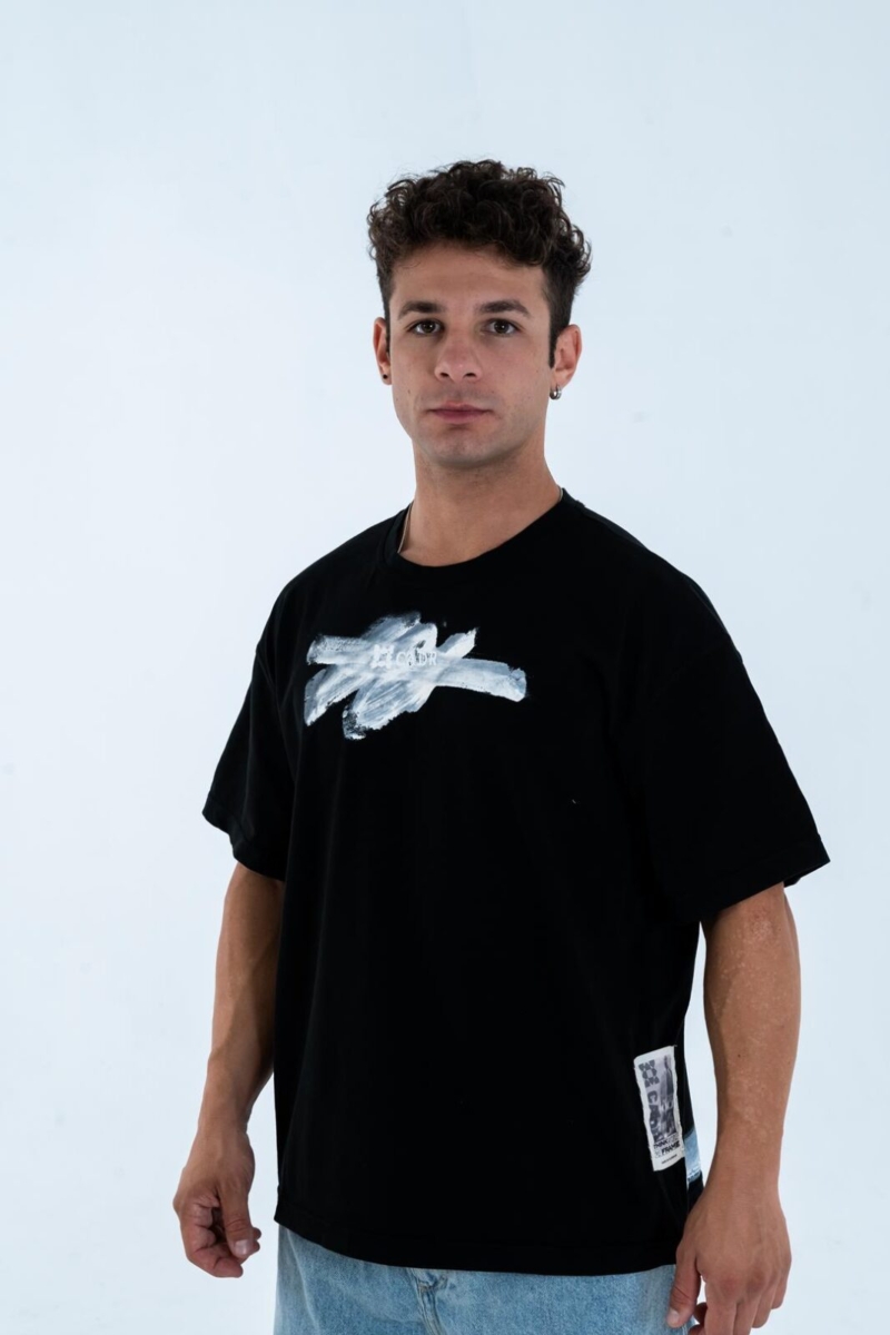 T-shirt streetwear oversize in cotone con grafica a cornice