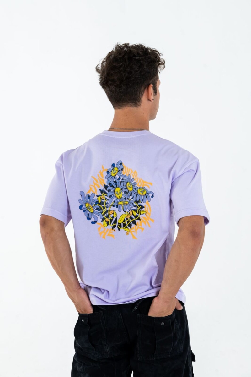 T-shirt streetwear fiori oversize in cotone lavanda con grafica floreale